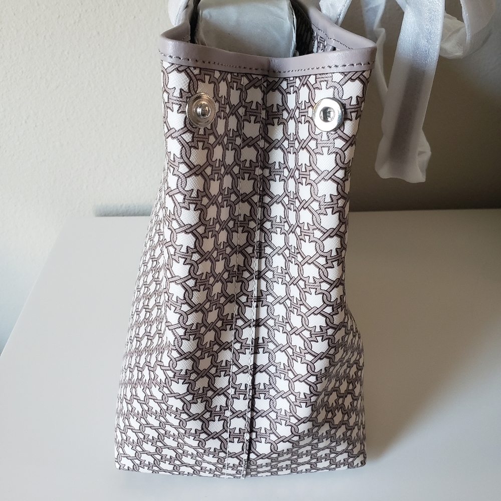 ❗SOLD❗💕Kate Spade "Spade Link" Tote - Picture 8 of 15